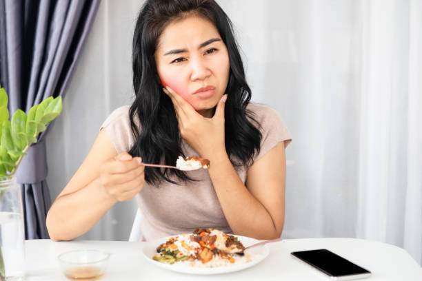 Causes of Swollen Cheek 3 Weeks After Wisdom Teeth Removal